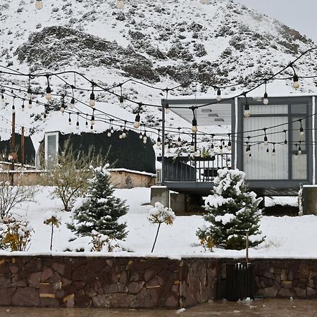 Ecolodge In Wildlife Refuge Urts'adzor エクステリア 写真